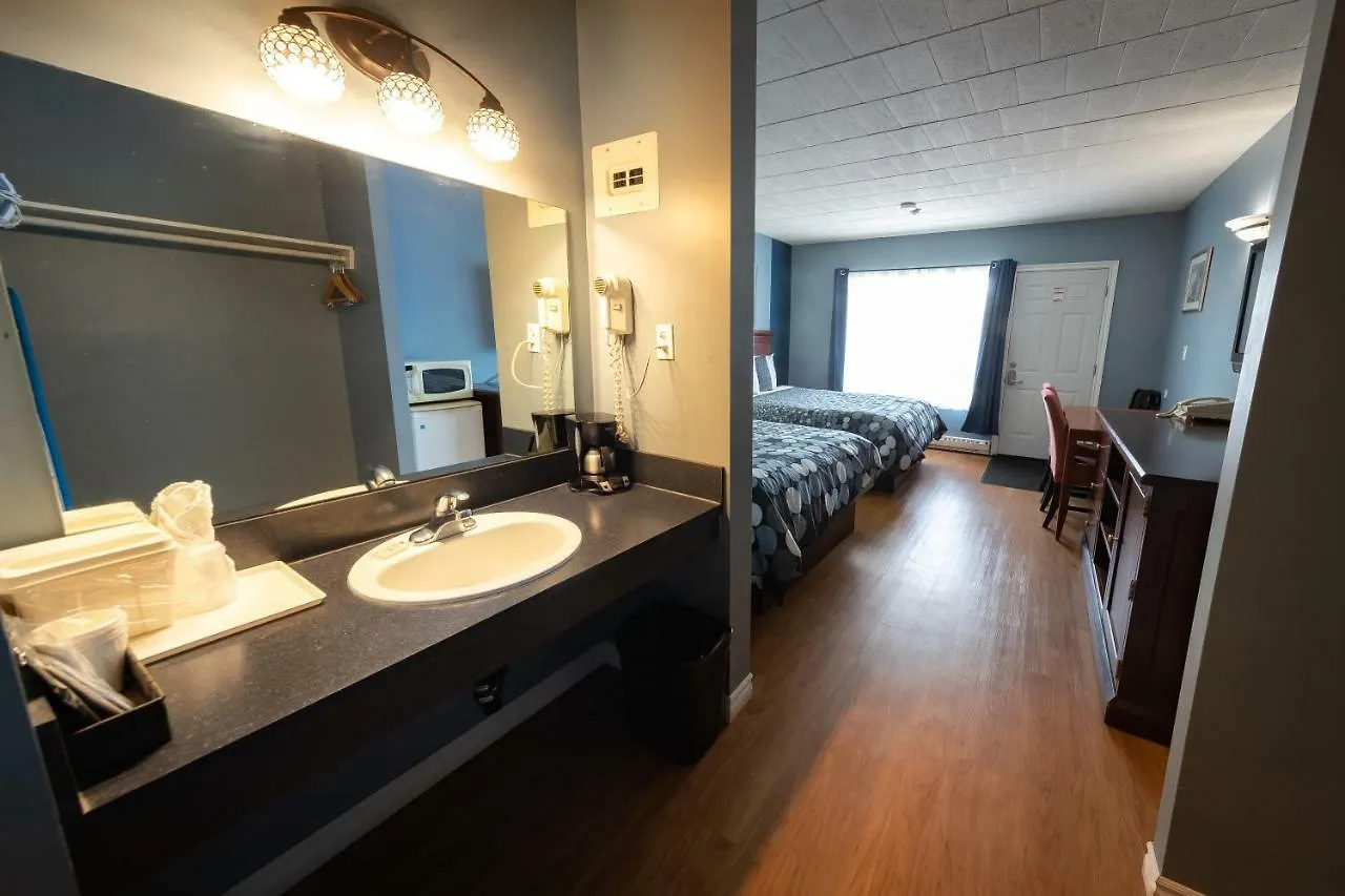 Villager Lodge Niagara Falls 2*,  Canada